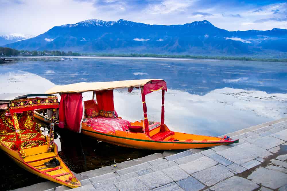 Majestic Beauty Of Kashmir Welcomes You On Board Treebo Blog