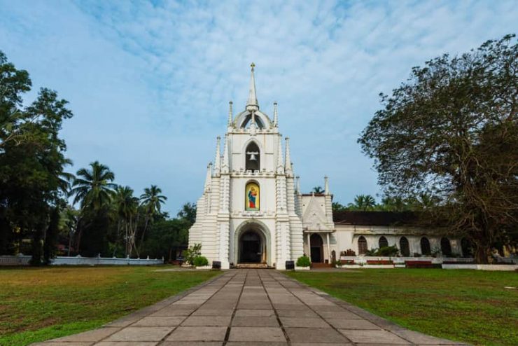 Famous Churches In Goa Churches In North South Goa Treebo Blogs