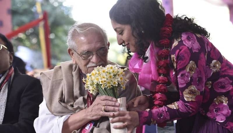 Meet Gulzar Saahab at Jaipur Literature Festival