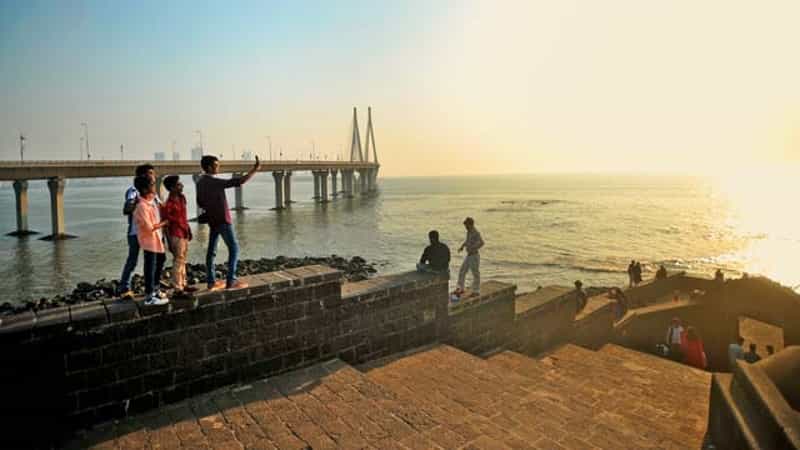 16 Romantic Places In Mumbai, Places In Mumbai For Couples - Treebo