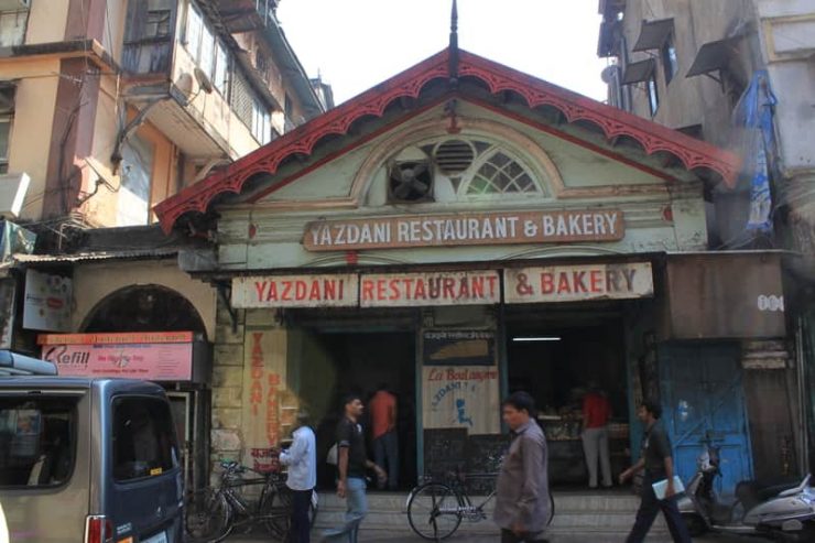 irani-cafes-in-mumbai-irani-restaurants-in-mumbai-you-can-try