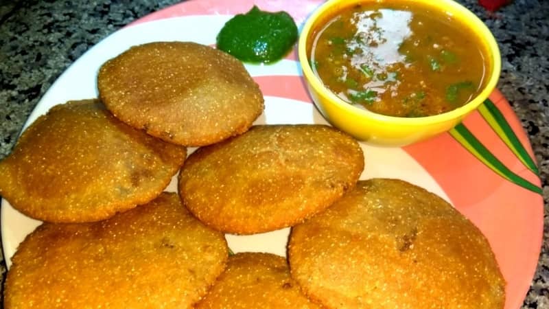 Poori-Kachori