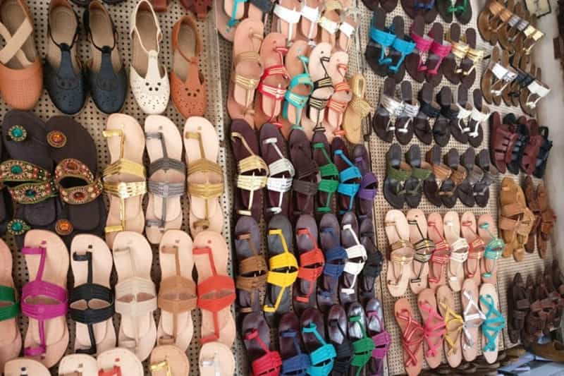 imported shoes market in mumbai