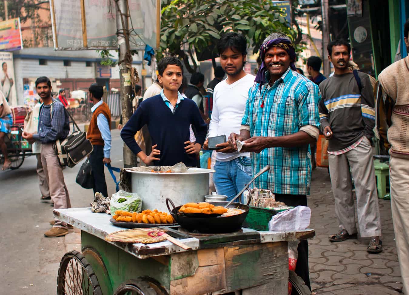 Famous Street Food in Nagpur and Where to Try Them - Treebo Blog