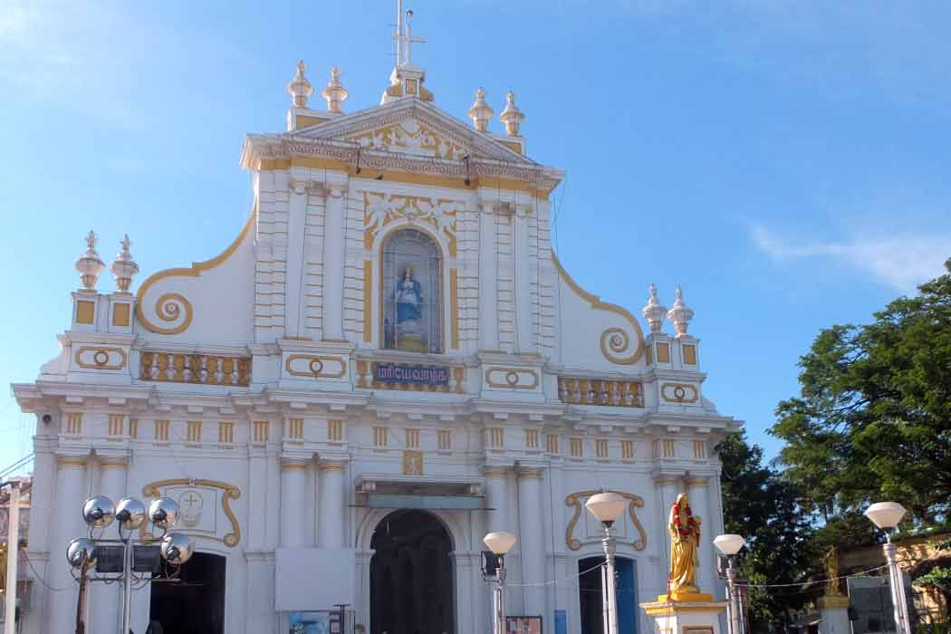 Immaculate-conception-cathedral,-pondicherry - Treebo Blog