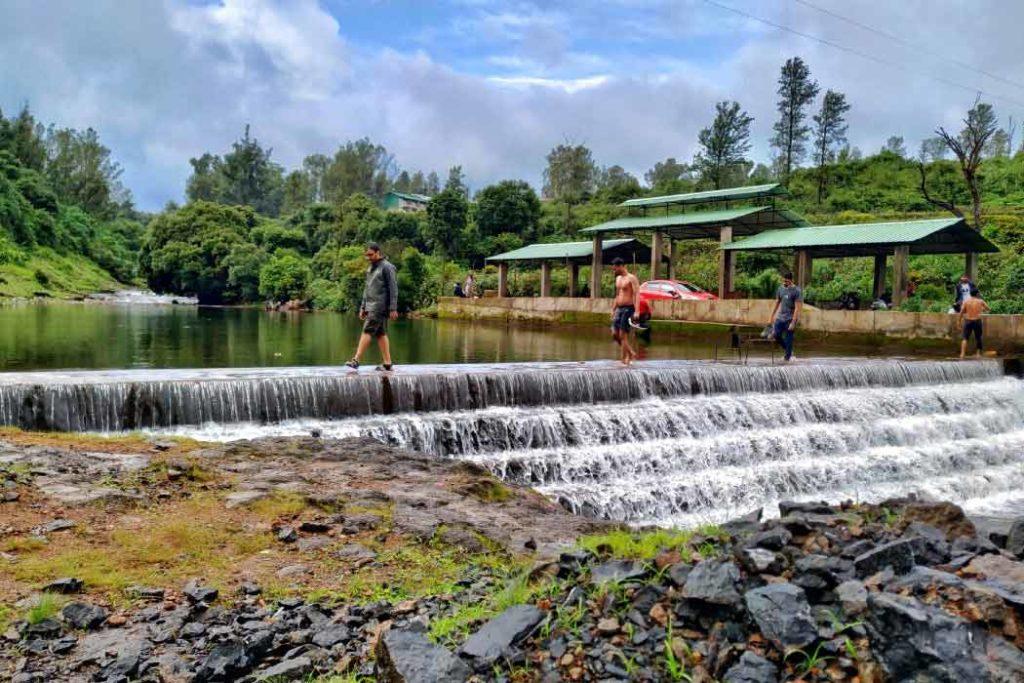 The hill town of Mahabaleshwar during weekend getaways near Mumbai for couples.