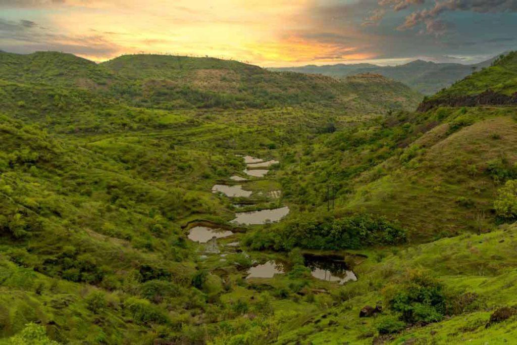 Meandering rivers of Shirpur during weekend getaways near Mumbai for couples.