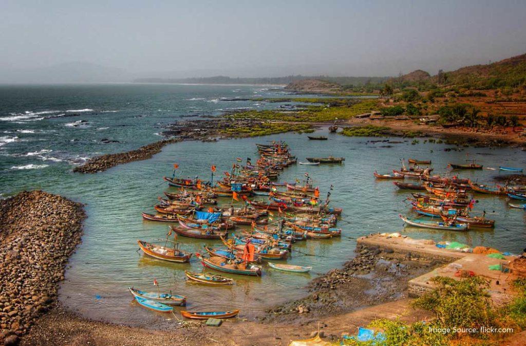 One of the most renowned beaches near Pune, is the Diveagar Beach.