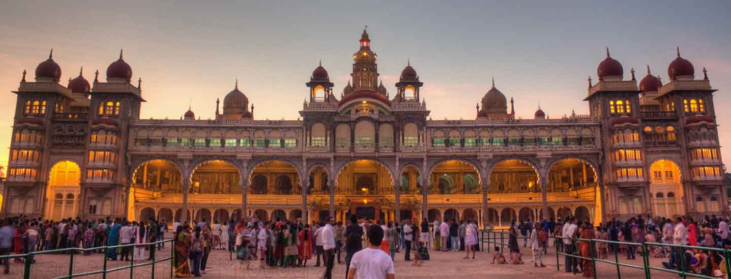 Mysore Palace: An Authentic Sneak Peak of the Wodeyar Dynasty