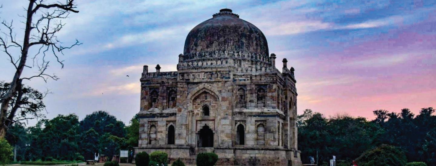 Lodhi Gardens: A Tranquil Oasis in the Heart of Delhi - Tranquility and Recreation