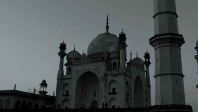 Visit Bibi Ka Maqbara, a 17th century historic site in Aurangabad.